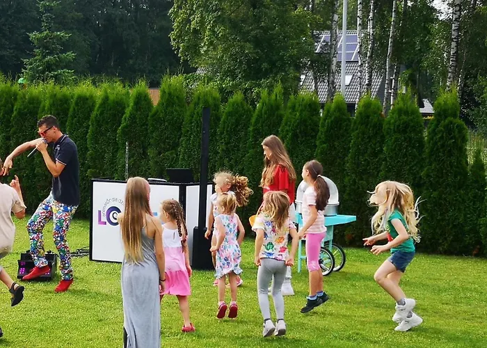 Dom wakacyjny Osada Nad Dziwną *